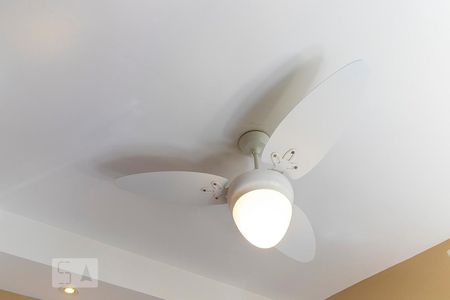 Apartamento à venda com 76m², 3 quartos e 1 vagaQuarto 2