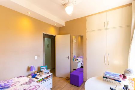 Apartamento à venda com 76m², 3 quartos e 1 vagaQuarto 2