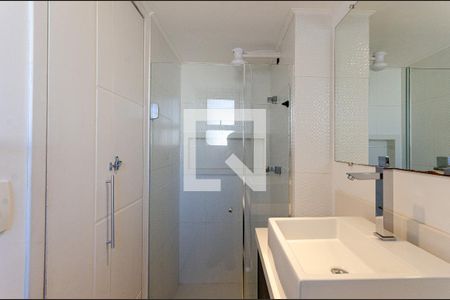 Apartamento para alugar com 53m², 2 quartos e 1 vaga Apartamento para alugar com 53m², 2 quartos e 1 vagaBanheiro