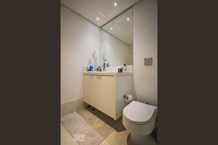 Apartamento à venda com 87m², 2 quartos e 1 vagaBanheiro da Suíte