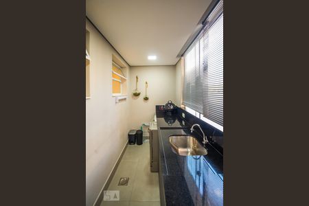 Apartamento à venda com 87m², 2 quartos e 1 vagaÁrea de Serviço