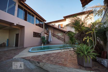 Casa à venda com 420m², 3 quartos e 3 vagasPátio