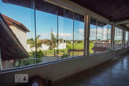 Casa à venda com 420m², 3 quartos e 3 vagasSalão de festas