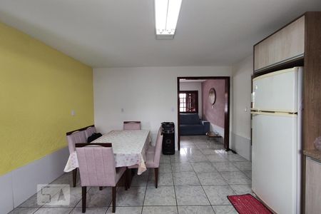 Casa à venda com 112m², 2 quartos e 1 vaga Casa à venda com 112m², 2 quartos e 1 vagaCozinha