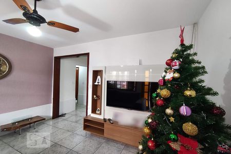 Sala de casa para alugar com 2 quartos, 112m² em Rio Branco, Canoas