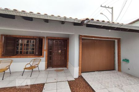 Casa à venda com 112m², 2 quartos e 1 vaga Casa à venda com 112m², 2 quartos e 1 vagaFachada