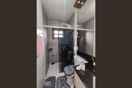 Casa à venda com 112m², 2 quartos e 1 vaga Casa à venda com 112m², 2 quartos e 1 vagaBanheiro