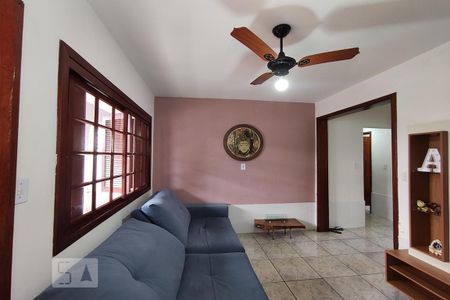 Sala de casa à venda com 2 quartos, 112m² em Rio Branco, Canoas