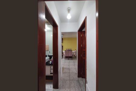 Casa à venda com 112m², 2 quartos e 1 vaga Casa à venda com 112m², 2 quartos e 1 vagaCorredor