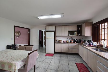 Casa à venda com 112m², 2 quartos e 1 vaga Casa à venda com 112m², 2 quartos e 1 vagaCozinha
