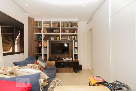 Sala de TV de apartamento à venda com 3 quartos, 189m² em Perdizes, São Paulo