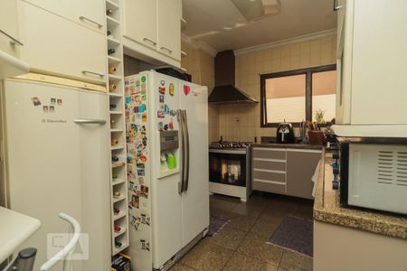 Apartamento à venda com 189m², 3 quartos e 3 vagasCozinha