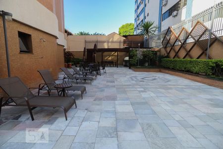 Apartamento à venda com 189m², 3 quartos e 3 vagasChurrasqueira