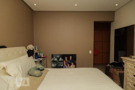 Apartamento à venda com 189m², 3 quartos e 3 vagasQuarto 3 - Suíte