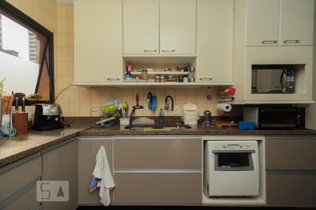 Apartamento à venda com 189m², 3 quartos e 3 vagasCozinha