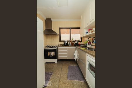 Apartamento à venda com 189m², 3 quartos e 3 vagasCozinha