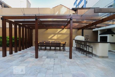 Apartamento à venda com 189m², 3 quartos e 3 vagasChurrasqueira