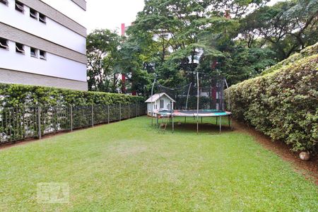 Apartamento para alugar com 261m², 4 quartos e 4 vagas Apartamento para alugar com 261m², 4 quartos e 4 vagasÁrea comum