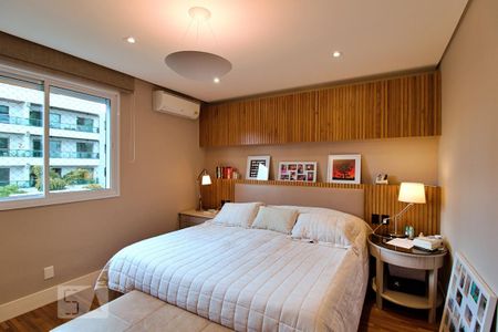 Apartamento para alugar com 261m², 4 quartos e 4 vagas Apartamento para alugar com 261m², 4 quartos e 4 vagasSuíte 1