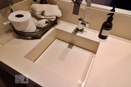 Apartamento para alugar com 261m², 4 quartos e 4 vagas Apartamento para alugar com 261m², 4 quartos e 4 vagasLavabo