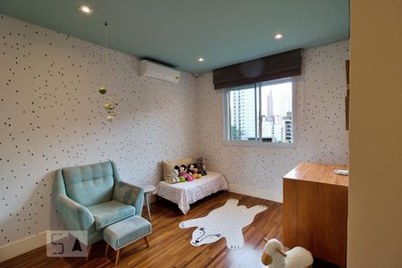Apartamento para alugar com 261m², 4 quartos e 4 vagas Apartamento para alugar com 261m², 4 quartos e 4 vagasSuíte 3