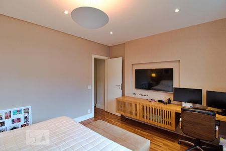 Apartamento para alugar com 261m², 4 quartos e 4 vagas Apartamento para alugar com 261m², 4 quartos e 4 vagasSuíte 1