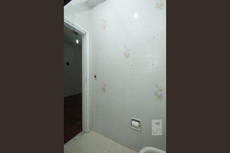 Banheiro de kitnet/studio à venda com 1 quarto, 40m² em Glória, Rio de Janeiro