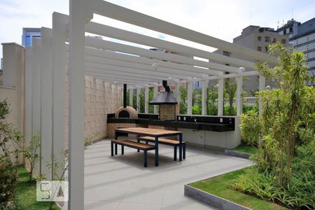 Apartamento à venda com 36m², 1 quarto e 1 vagaÁrea comum - Churrasqueira