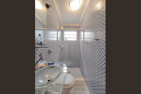 Casa à venda com 200m², 4 quartos e 2 vagasBanheiro