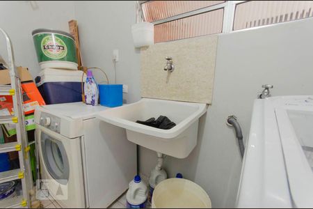 Casa à venda com 200m², 4 quartos e 2 vagasÁrea de Serviço