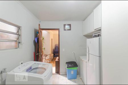 Casa à venda com 200m², 4 quartos e 2 vagasÁrea de Serviço