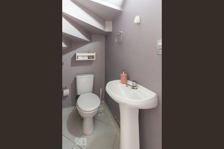 Lavabo de casa de condomínio à venda com 2 quartos, 70m² em Veloso, Osasco