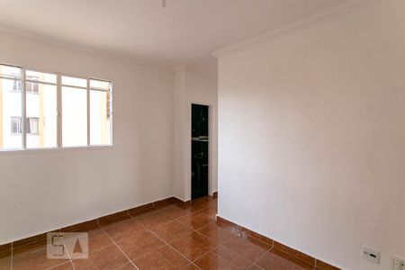 Sala de apartamento para alugar com 2 quartos, 50m² em Copacabana, Belo Horizonte