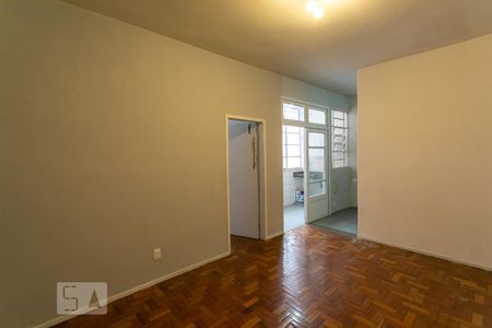 Sala de apartamento à venda com 1 quarto, 50m² em Centro, Belo Horizonte