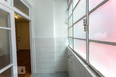Apartamento à venda com 50m², 1 quarto e sem vagaCozinha e Área de Serviço