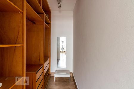 Apartamento para alugar com 42m², 1 quarto e 1 vaga Apartamento para alugar com 42m², 1 quarto e 1 vagaCloset Suite