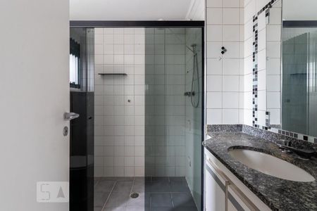 Apartamento para alugar com 42m², 1 quarto e 1 vaga Apartamento para alugar com 42m², 1 quarto e 1 vagaBanheiro Suite