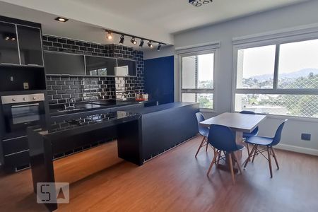Sala, cozinha e área de serviço de apartamento para alugar com 1 quarto, 44m² em Melville Empresarial Ii, Barueri