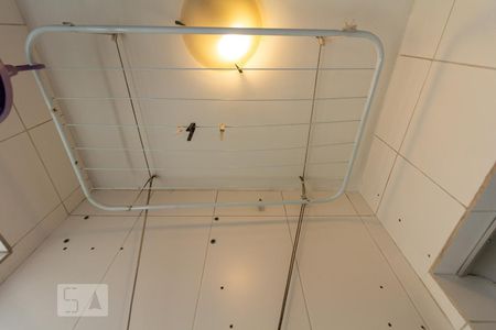 Apartamento à venda com 55m², 2 quartos e 1 vaga Apartamento à venda com 55m², 2 quartos e 1 vagaDetalhe Varal