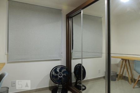 Apartamento à venda com 48m², 2 quartos e 1 vagaQuarto 2 - Armários
