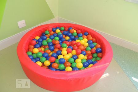 Apartamento à venda com 48m², 2 quartos e 1 vaga Apartamento à venda com 48m², 2 quartos e 1 vagaBrinquedoteca