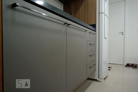 Apartamento à venda com 48m², 2 quartos e 1 vaga Apartamento à venda com 48m², 2 quartos e 1 vagaCozinha - Armários