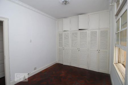 Quarto 1 de apartamento para alugar com 2 quartos, 52m² em Flamengo, Rio de Janeiro