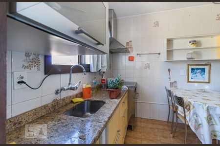 Apartamento à venda com 144m², 3 quartos e 3 vagasCozinha