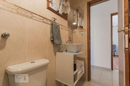Apartamento à venda com 144m², 3 quartos e 3 vagasBanheiro Social