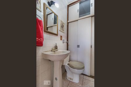 Apartamento à venda com 144m², 3 quartos e 3 vagasLavabo