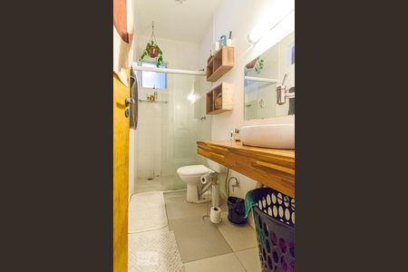 Apartamento para alugar com 70m², 1 quarto e sem vagaBanheiro