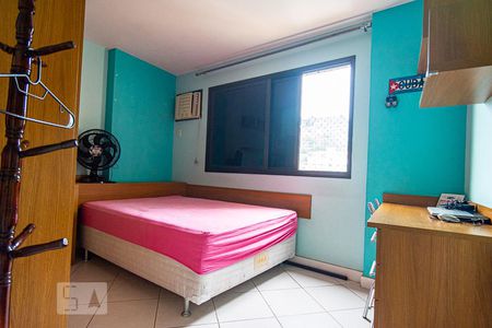 Apartamento à venda com 99m², 3 quartos e 2 vagasQuarto 1