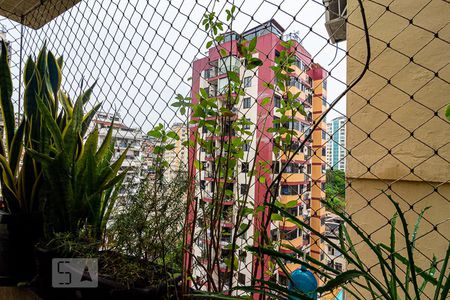 Apartamento à venda com 99m², 3 quartos e 2 vagasVista da Sala 