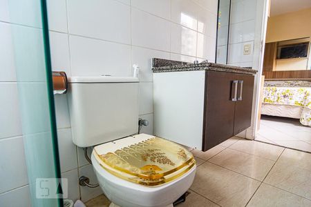 Apartamento à venda com 99m², 3 quartos e 2 vagasBanheiro da Suíte